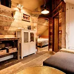 Bio-hotel Zur Muehle מלון