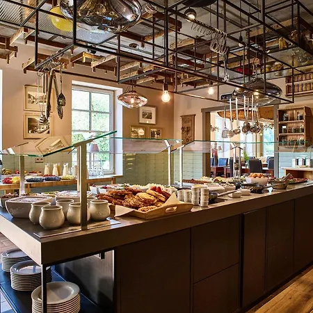 Hotel Bio-hotel Zur Muehle 4*