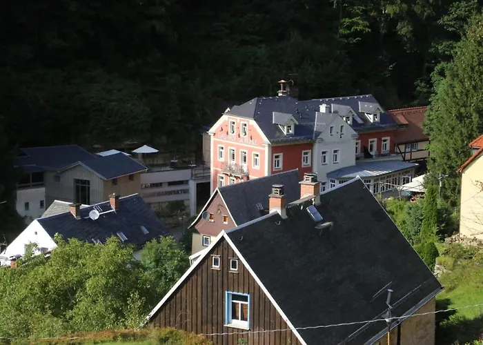 Bio-hotel Zur Muehle מלון